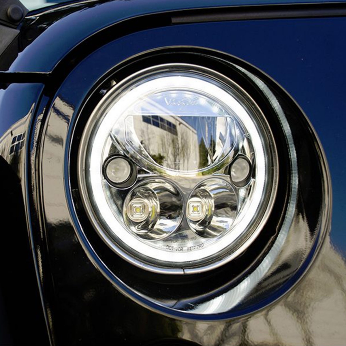 Headlight system. Фары. Современные фары. Дорогой фары. Фары круглые крутые.