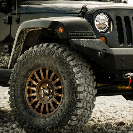 Cerchio in lega Rally Raid OZ 17&times;8 ET 37 Bronzo per Jeep Wrangler JK, JL, Gladiator JT e Grand Cherokee WJ, WK e WK2 dal 1999 in poi