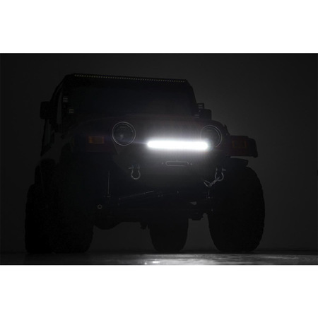 Paraurti anteriore Rough Country con con barra a Led per Jeep Wrangler YJ e TJ