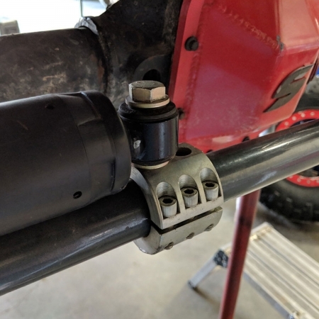 Rilocatore ammortizzatore di sterzo Synergy per Jeep Wrangler JL e Gladiator JT con kit tiranteria di sterzo Synergy