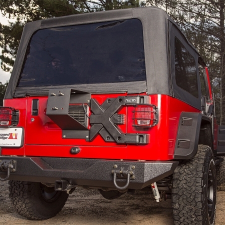 Supporto ruota di scorta Rugged Ridge Spartacus HD per Jeep Wrangler TJ