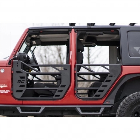 Porte tubolari in acciaio anteriori Rough Country per Jeep Wrangler JK - Immagine 1