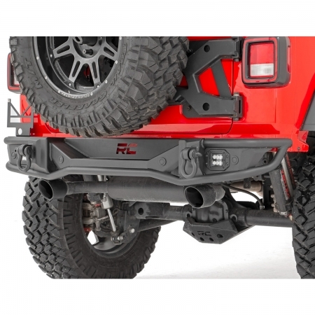 Paraurti posteriore tubolare Rough Country per Jeep Wrangler JL e JLU dal 2019 in poi