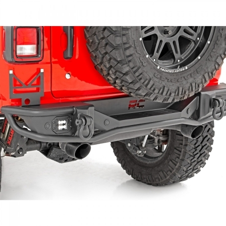 Paraurti posteriore tubolare Rough Country per Jeep Wrangler JL e JLU dal 2019 in poi
