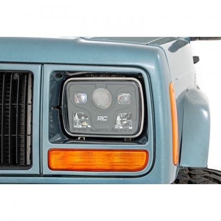 Fanali anteriori LED Rough Country 5x7 per Jeep Wrangler YJ e Cherokee XJ