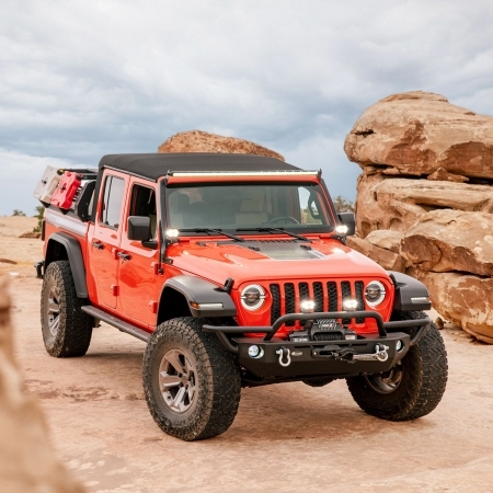 Fari ausiliar Carnivore J-Series con retroilluminazione ambra