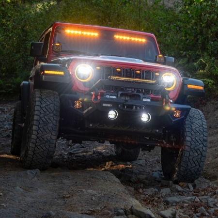 Fari LED Projector Quadratec STEALTH 9&rdquo; per Jeep Wrangler JL e Gladiator JT 2019 in poi