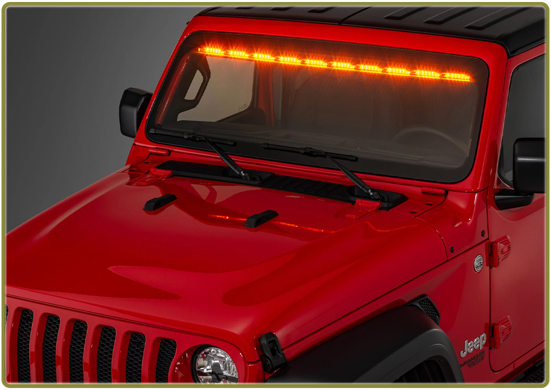 Illuminazione della Jeep per visibilità